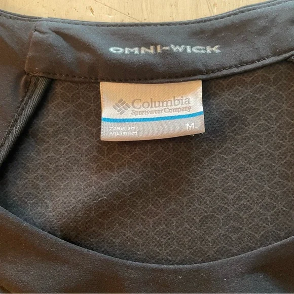Columbia Omni Wick Black Dress Zipper Pockets Size Medium Athletic Outdoors - Picture 4 of 4